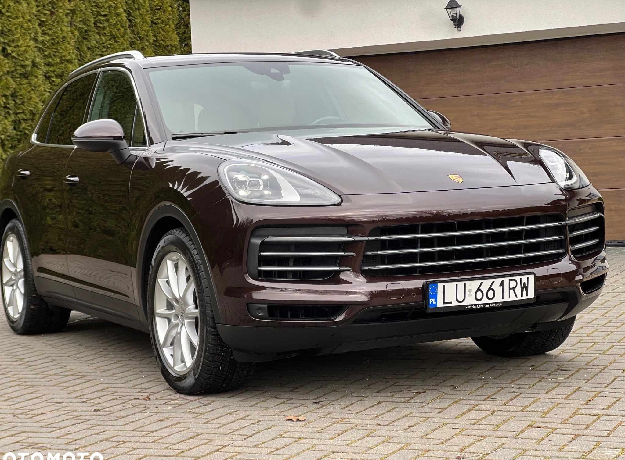 Porsche Cayenne cena 270600 przebieg: 126000, rok produkcji 2018 z Lublin małe 631